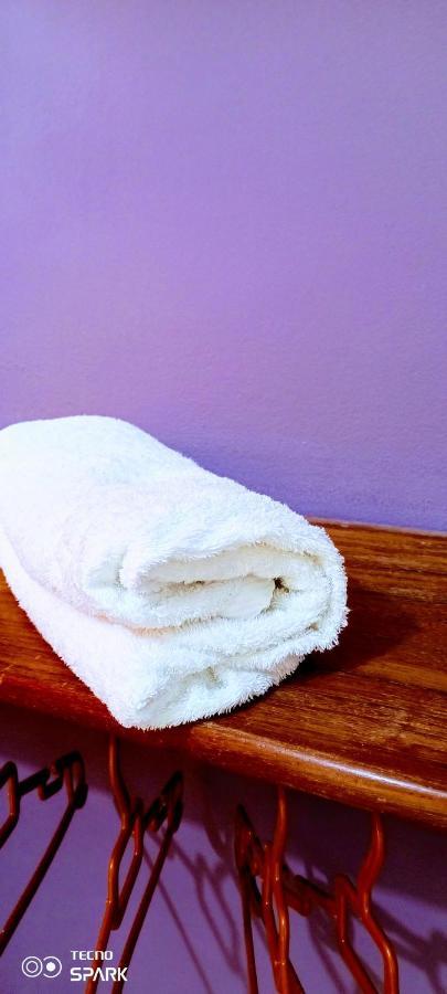 Akwa Guesthouse 코토누 외부 사진